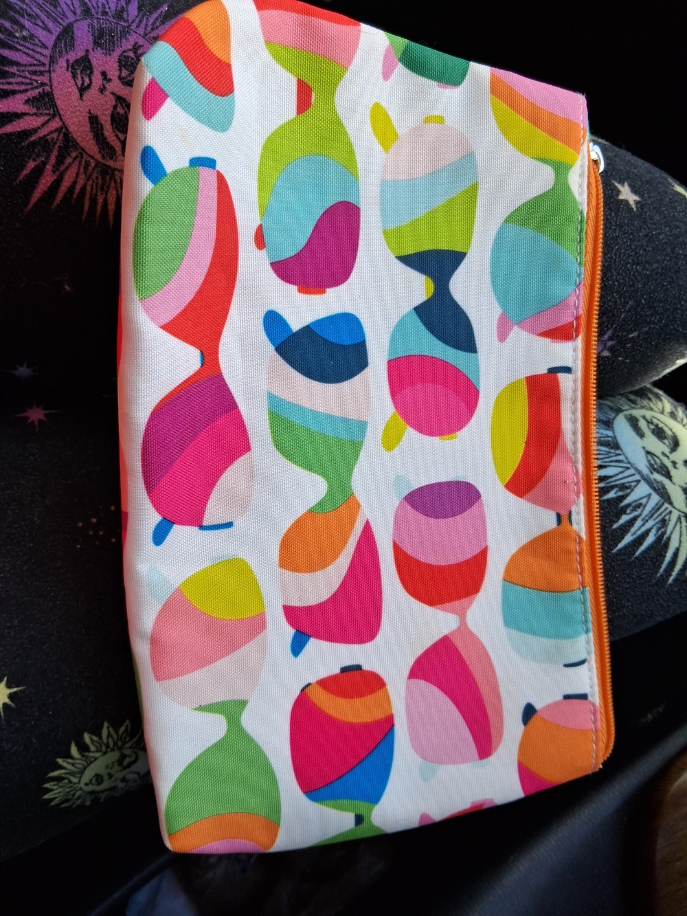 Clinique Colorful Striped Sunglasses Print Zipper Pouch - Multicolor